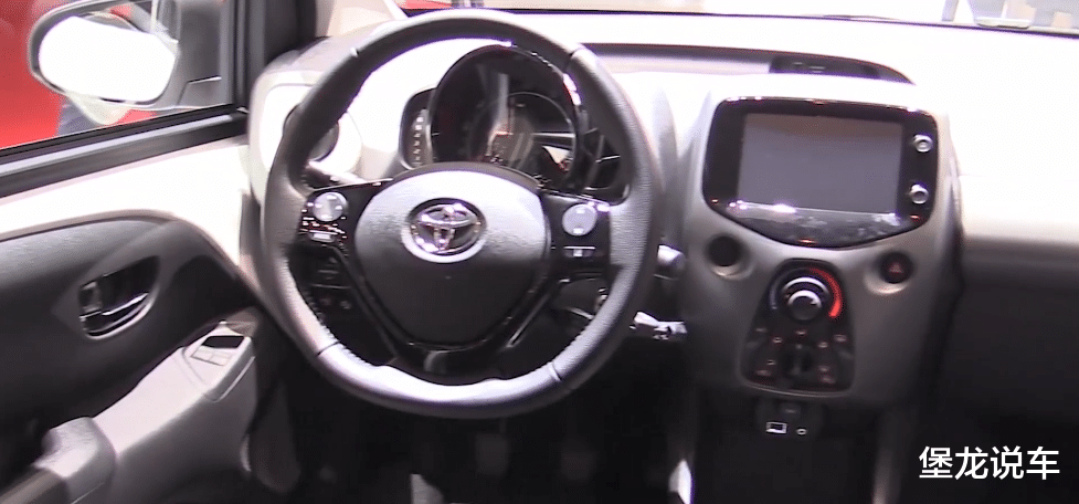 全新豐田AYGO“微型車”僅售約4萬，本田飛度會有壓力瞭-圖6