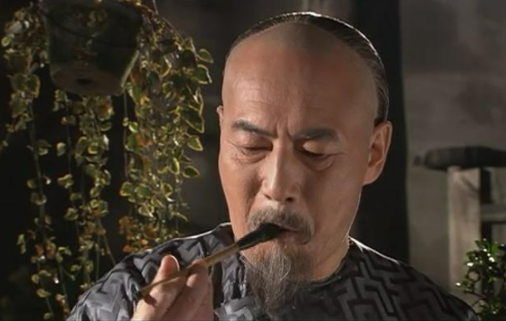 兜妈爱叨叨|从《大宅门》白家三代看育儿，同是父亲，儿子的未来成长大不同