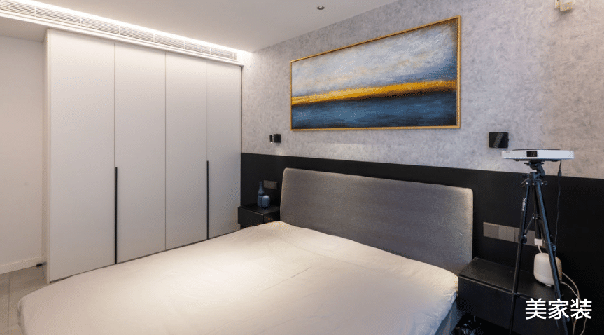 黑白灰也可以很时尚，看海归小夫妻的家，如何展现简约的美感