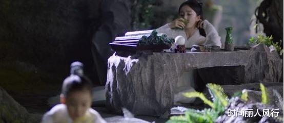 时尚丽人风行|新《仙剑》正式杀青！女主穿动漫风古装，颜值不如刘亦菲造型更差
