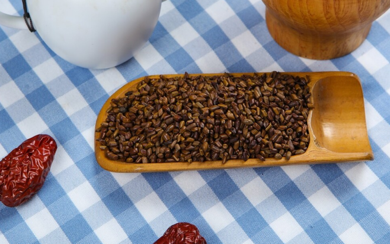 肝脏|吃南瓜会损伤肝脏？ 肝科医生：愚昧！3种素菜比烟酒还伤肝，劝你管住嘴