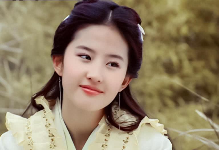 黄蓉|牙齿丑，也不影响成为美人的8大女星，现代人为何不能容忍瑕疵了