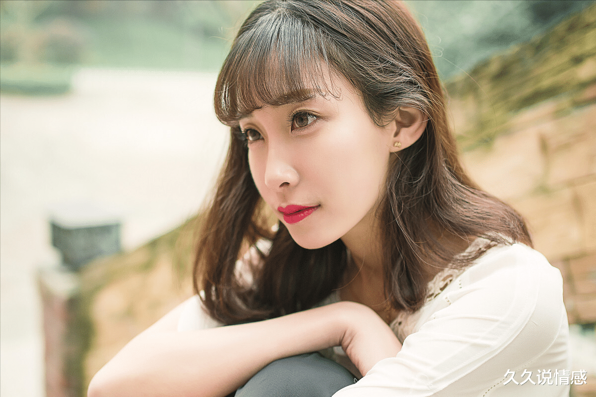 久久说情感|出轨后的女人，面对老公时心里会感到愧疚吗？3个女人说出了答案