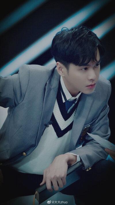 张若昀|著名导演炮轰张若昀:你起诉父亲不忠不孝,我拒绝你出演我的电影