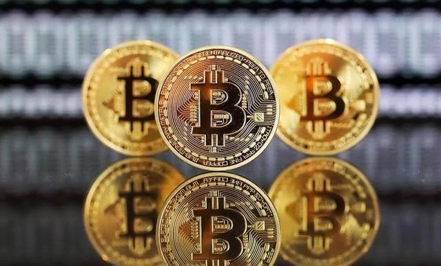 比特币 同事以前10万买100枚比特币，现在已经身价千万，他却非常懊悔