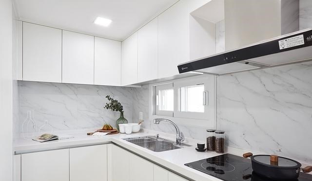 喜欢现代风格的有福了,这个126㎡的家温馨又雅致,可以当作参考