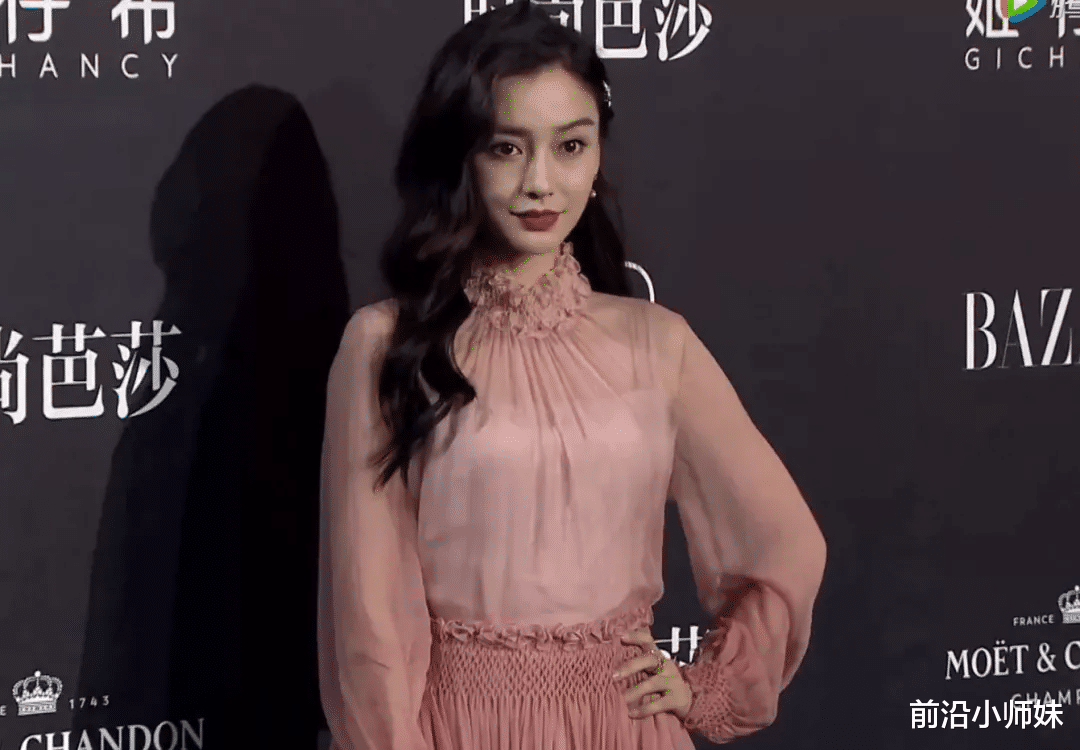 Angelababy|杨颖也有不修图的时候? 鱼尾纹被爆出，完美无瑕的形象\破灭\！