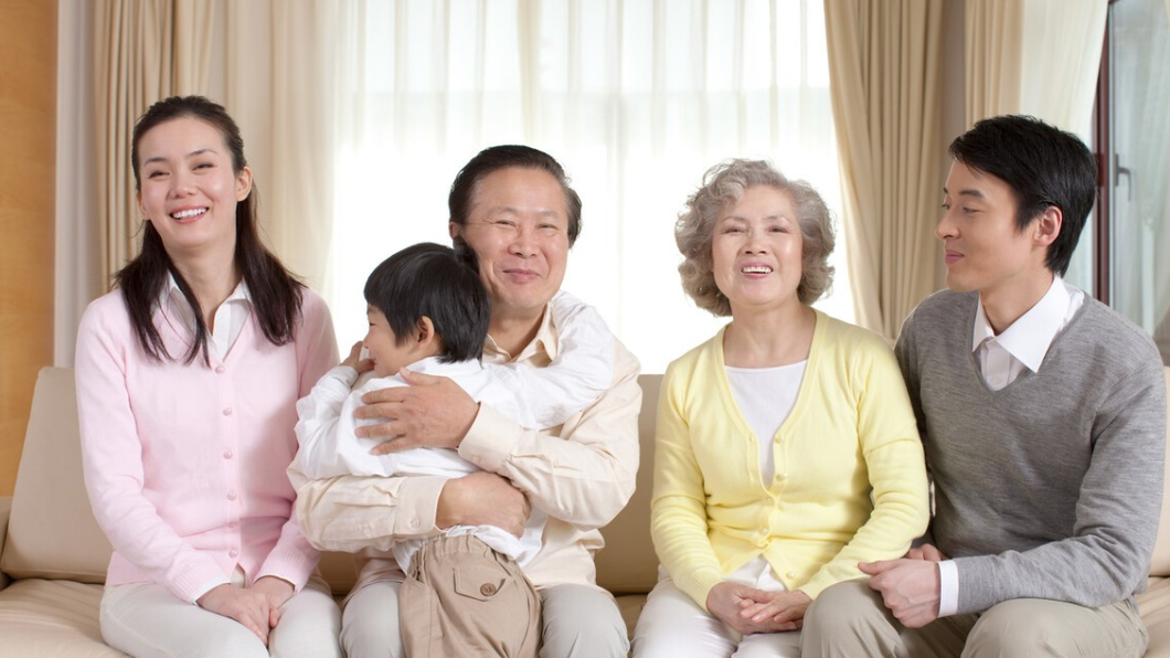 清水时尚 50岁大妈自诉：我把24岁的媳妇赶走了，她做的事任何人都难以接受