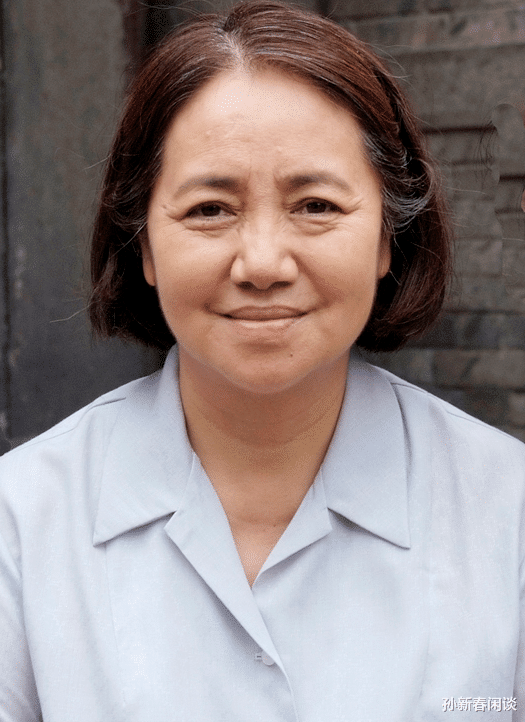 李幼斌|李幼斌的亲姐姐，国家一级演员李野萍，出道多年却拒绝与弟弟合作