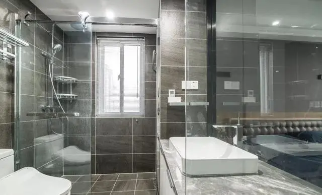 装修设计精选|晒我家的130平新房，简洁实用，媳妇很满意