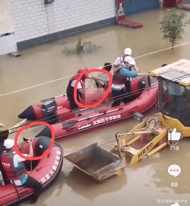 韩红|韩红团队被曝占用冲锋艇,全程多机位跟拍,粉丝围观导致救援堵塞