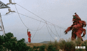 吴孟达|46年前的港版奥特曼，华语首部超级英雄片，剧情奇葩雷人却烂成神作！