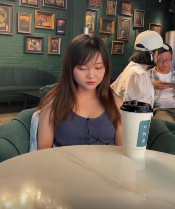 林妙可|林妙可分享全身照,被嘲个子矮太胖劝其减肥,点赞发声:自信最美丽