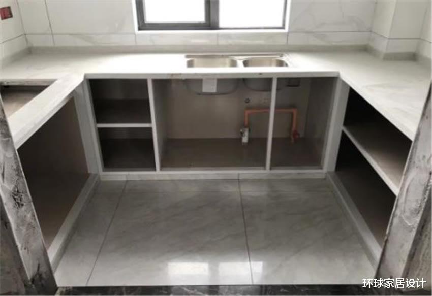 |为何越来越多人不定做橱柜，改用瓷砖做橱柜？它真有那么好吗？