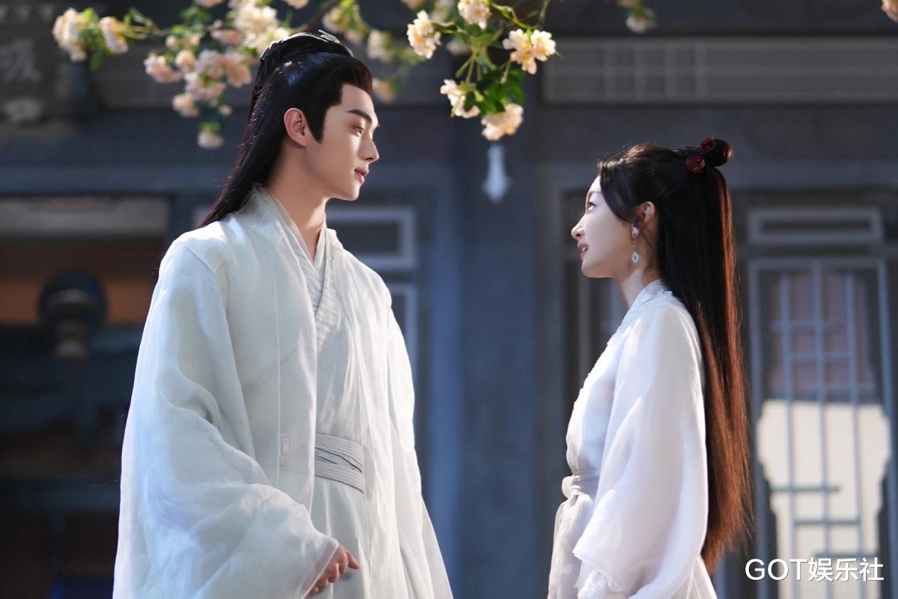 周冬雨|配音出戏、剧情改编大、周冬雨造型差，《千古玦尘》首播遭差评