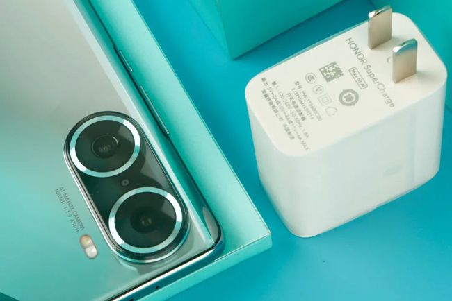 荣耀|“燥物2021”奖项巡礼之——HONOR 60 Pro