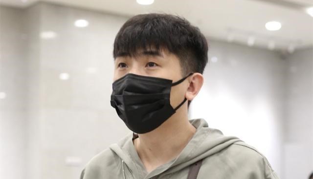 情窦初开的青春|德云男团出发去包头，新一期团综即将开始，网友：什么时候播呢