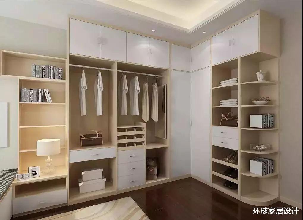 定制衣柜别再侧面封边，留15cm做功能区，观赏性大增，实用性翻倍