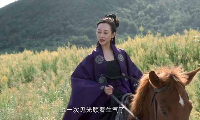 李纯|“古装女神”李纯：论性感不输朱珠，如今二搭张若昀有望再度爆火