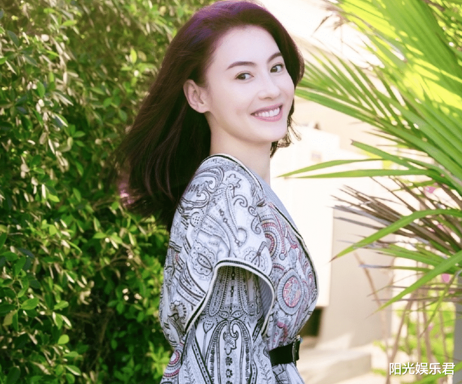 张柏芝|40岁张柏芝默认不是单身，坦言男方需要的话， 会再生第四胎