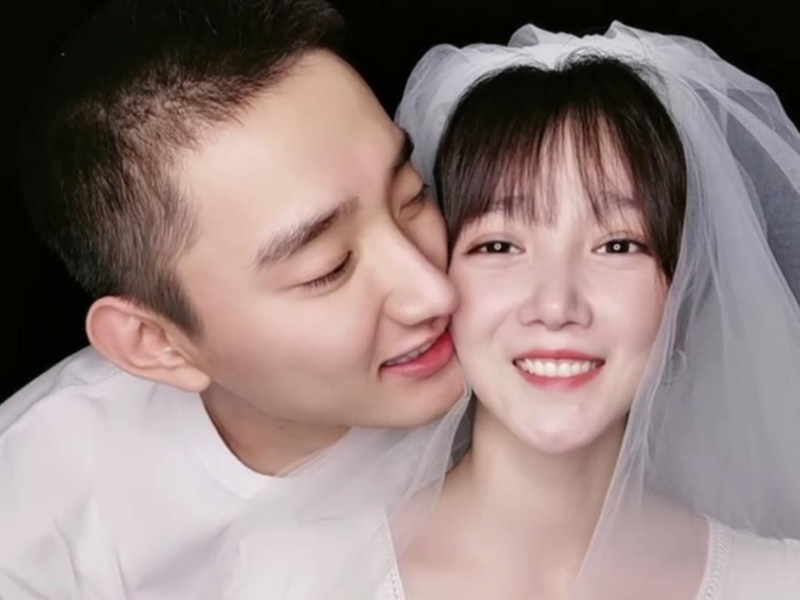 陈小纭|分手8个月后，于小彤还是从前熟悉模样，陈小纭却像换了个人！