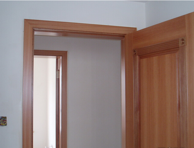 装门套用斜角还是直角好？当初只顾着好看，差点冤枉了老师傅！