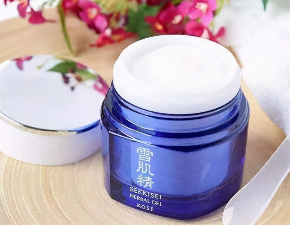 面霜|清爽型美白抗氧化的面霜推荐：能从多方位出击，细心呵护你的肌肤