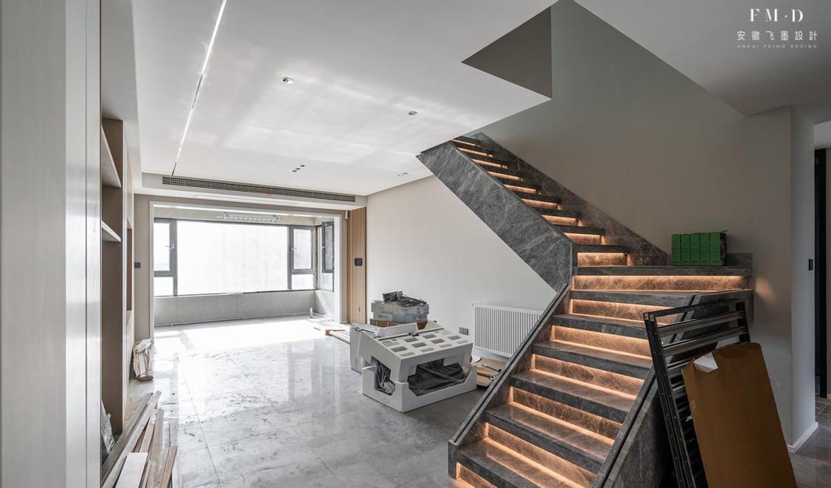 150㎡跃层,硬装坚持“四拆+二浇”,前后对比直接多赚20平!