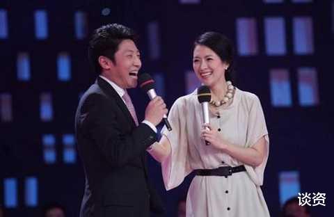 撒贝宁|44岁撒贝宁龙凤胎儿女首曝光，2岁女儿呆萌可爱，奢侈品衣着抢眼