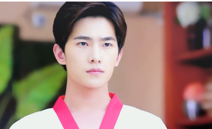 杨洋|跟杨洋合作过的演员,都说他是一个外冷内热,很温暖的人