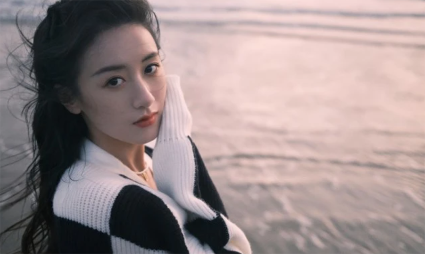 袁冰妍|袁冰妍分享海边照，3部新剧2部古装1部现代剧，你最期待哪部