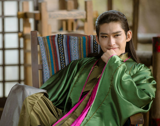 央视春晚|“古装不好看，硬被粉丝尬吹”的7位男主，若能欣赏两个，算我输！