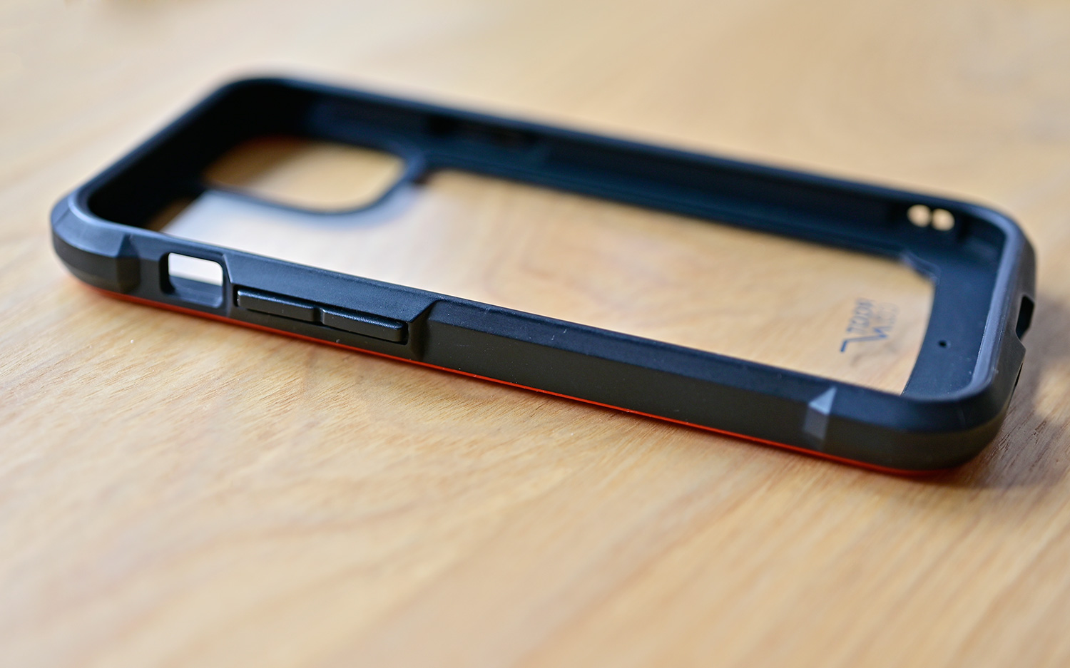 手机壳|为老款iPhone买了新保护壳,手感视觉都有不同,体验立刻飞起