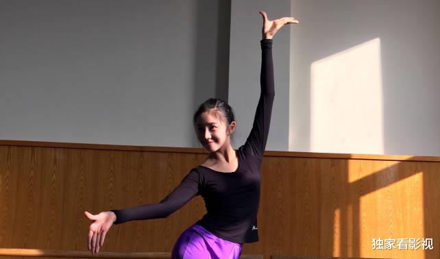 刘浩存|刘浩存跟张艺谋老婆有同一特质，演戏青涩的她为何反复被国师偏爱