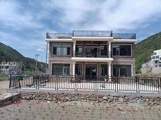 触电|承德兴隆水岸人家民宿，出门垂钓，现摘的香椿炒鸡蛋味道都不一样