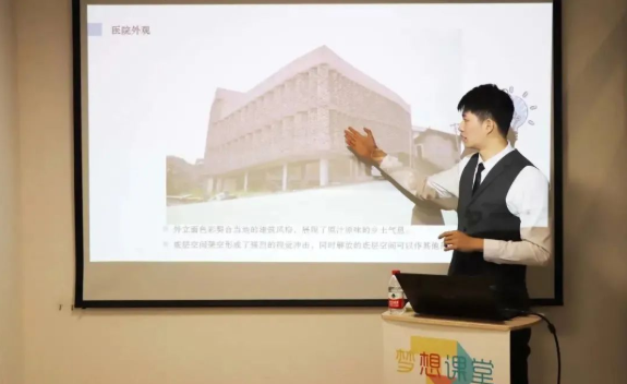 InsDaily|这位“中俄混血帅哥”火了!不仅长得帅还是清华顶级学霸,太强了