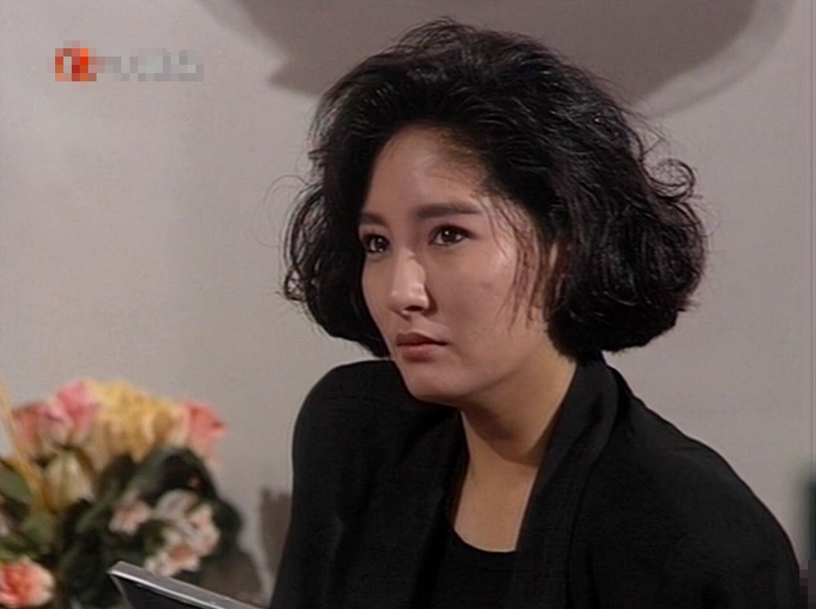 雪梨|雪梨：辜负张国荣，17岁爱上徐少强，18岁未婚生子，却遭对方抛弃