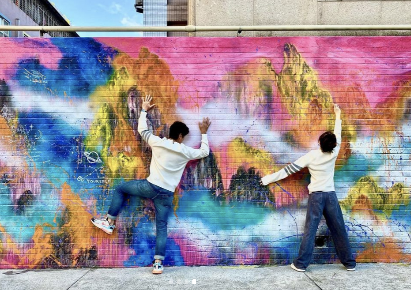 陈乔恩|陈乔恩生病住院直呼痛，输液后自嘲手臂像鸡腿，获男友多日贴心照顾