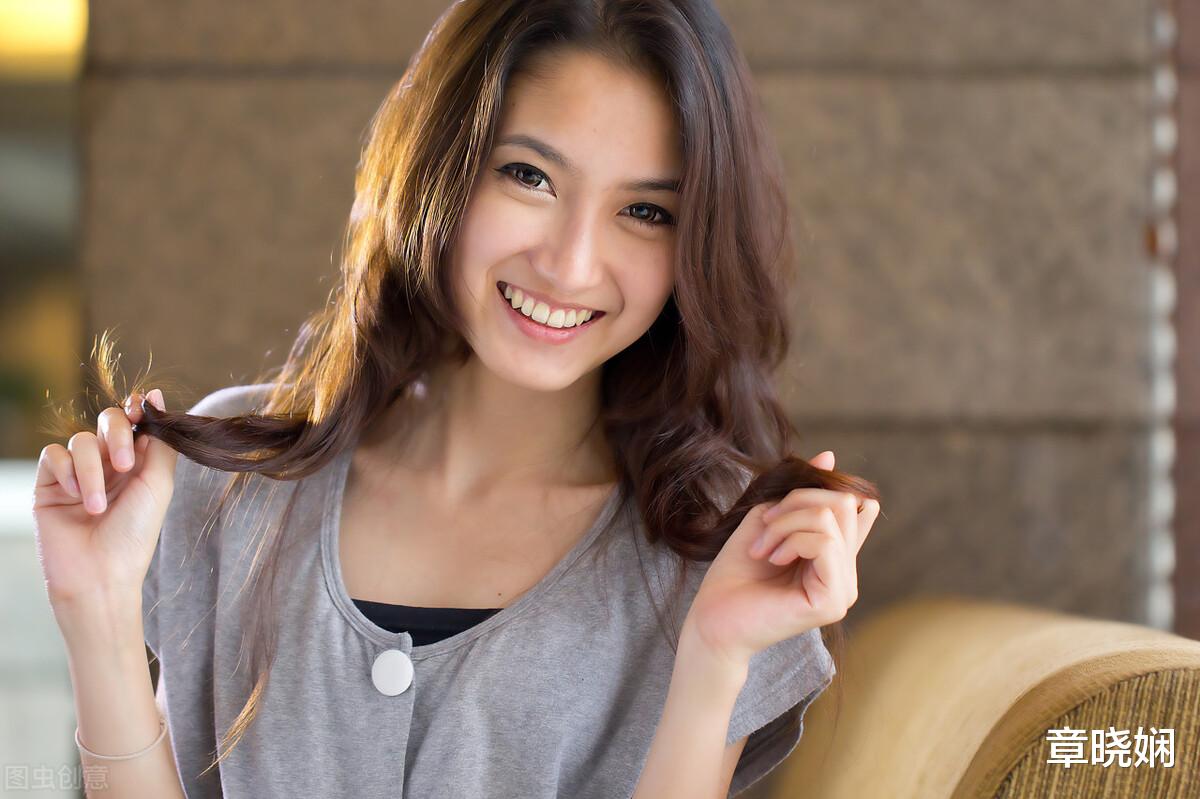 章晓娴|丈夫出差，我去闺蜜家约她唱歌，进门看到那一幕，我决定离婚