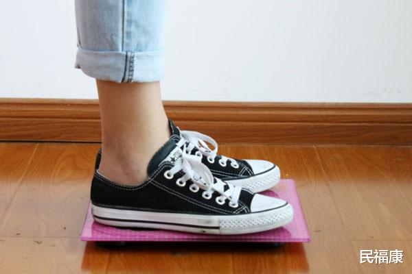 补钙|45岁后，女性骨密度流失加快怎么办？补钙养骨，不仅要多喝牛奶