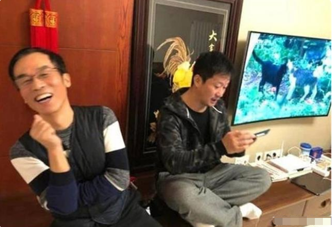 吴京|吴京醉酒与老丈人称兄道弟，谢楠差点崩溃，没想到就此定下了婚事