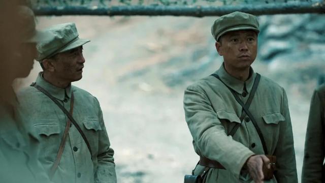 许佳琪|豆瓣高达9.0分，国庆档还有一部佳作，比《长津湖》更猛