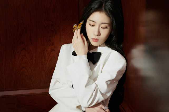 那英|蔡徐坤给女儿庆生！三千万顶流隐婚生子的爆料就这？