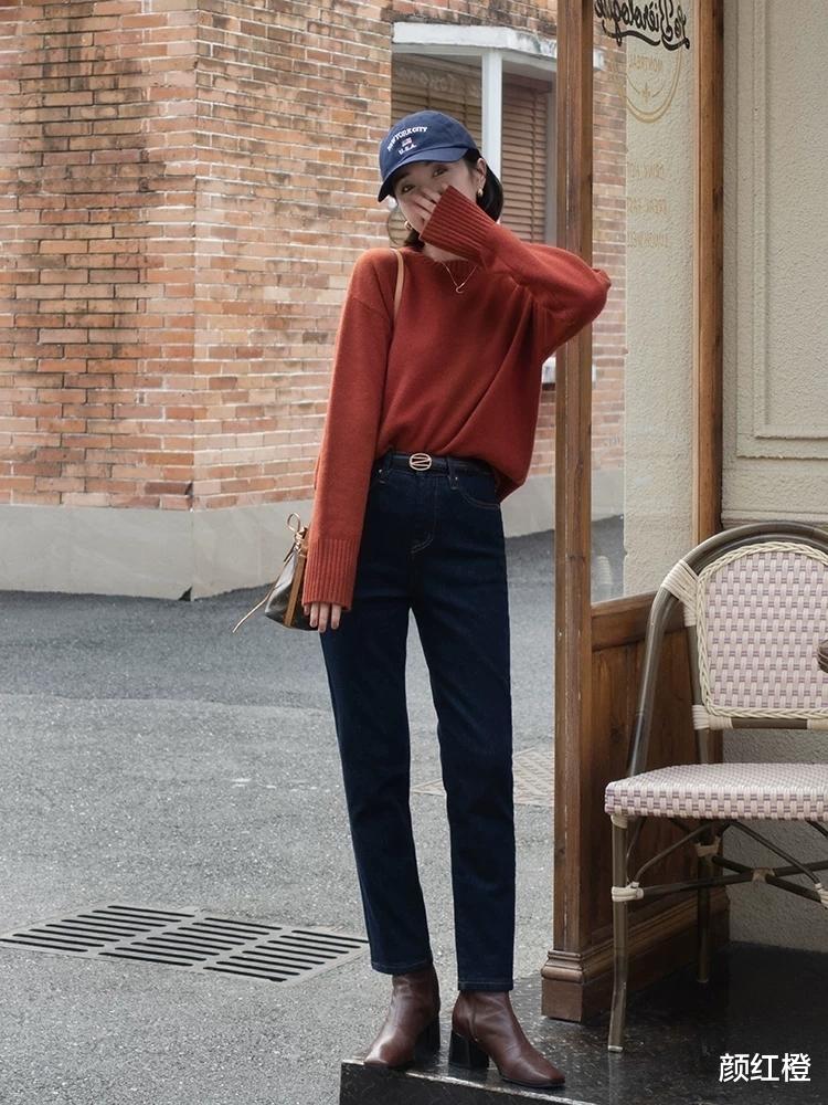 颜红橙 秋冬天,多穿这五种颜色的针织衫,温柔显白又保暖,咋穿都洋气