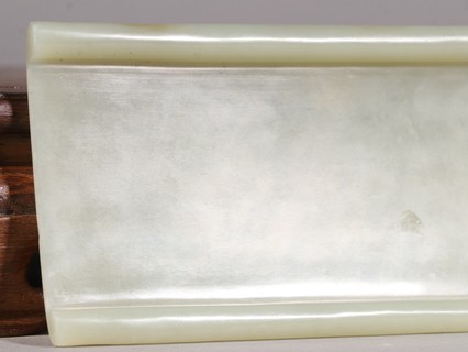 |清代 和田玉诗文臂搁。