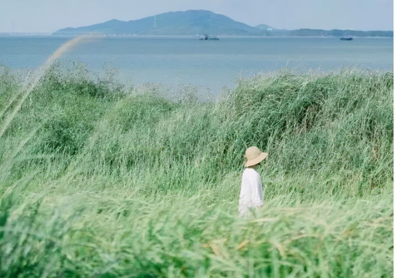 仲念念|想念男人了，不要主动联系他，这样做会让他对你朝思暮想
