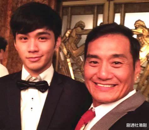 虞书欣|高情商！TVB金牌绿叶家中被网友吐槽寒酸，不介意反称：有爱就好