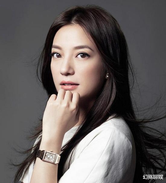 赵薇|与百亿富豪分手,转身嫁二婚“丑男”,赵薇生活真的幸福吗?