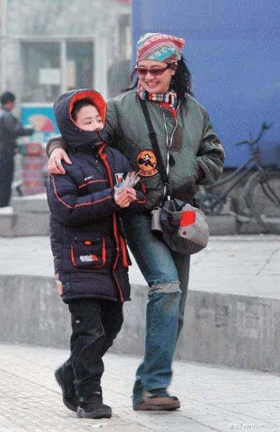 史可|被巩俐顶替成谋女郎的第35年，和史可齐名的中戏五朵金花现状迥异