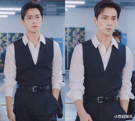 杨洋|杨洋录制节目被拍路透，化身服务员乖巧上菜，惹得全网梦回于途